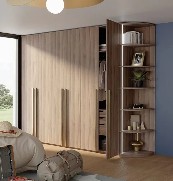 Dressing grande hauteur avec longues poignées verticales