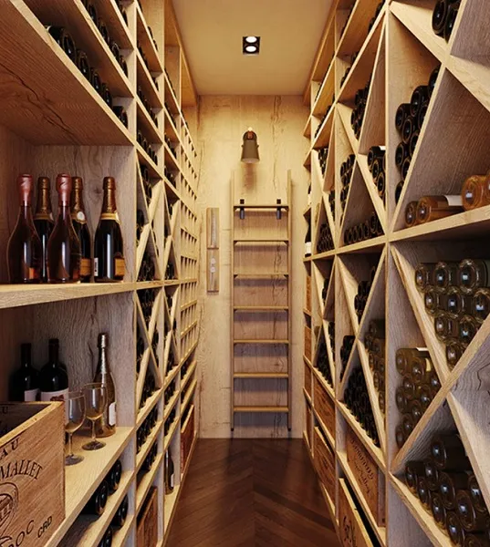 Cave à vin sur-mesure bois du sol au plafond