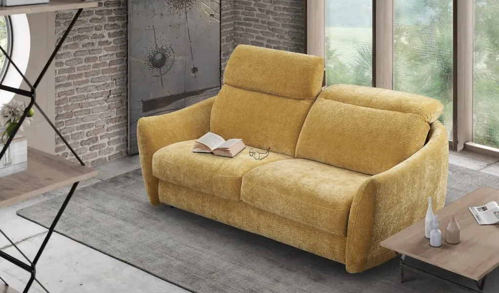 Canapé convertible jaune, têtières réglables (disponible également en fixe ou relaxation électrique, autres configurations, tissus et cuirs)