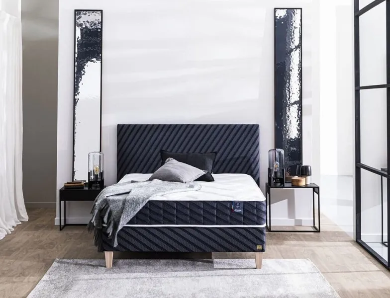 Matelas OVATION Ép.23cm, Accueil moelleux/Soutien Ferme, Âme latex densité 83kg/m3, 7 zones, 2 faces de couchage