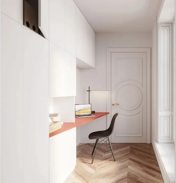 Optimisation parfaite avec sa tablette en biais couleur terracota pour ce coin bureau sur-mesure aménagé dans un couloir