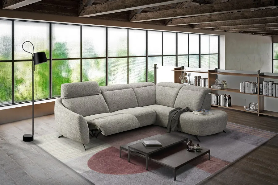 Canapé gris, fauteuils relaxation électriques avec méridienne et têtières réglables manuellement (autres configurations, tissus et cuirs disponibles)